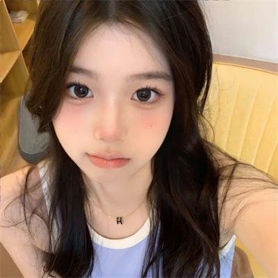 迷人且危险的她